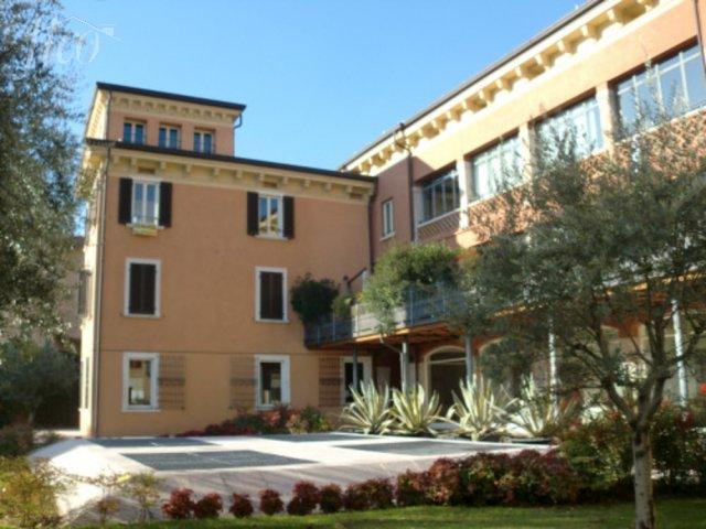 Itálie – Salo 415H 8