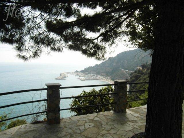 Itálie – Alassio 415H 3