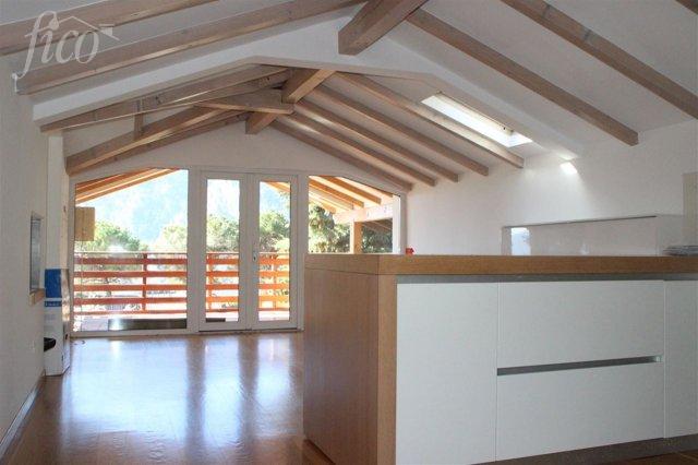 Itálie - Lago di Garda 415 H 3