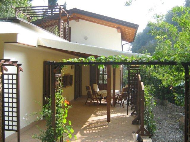 Itálie - Lago di Garda 415 H 4