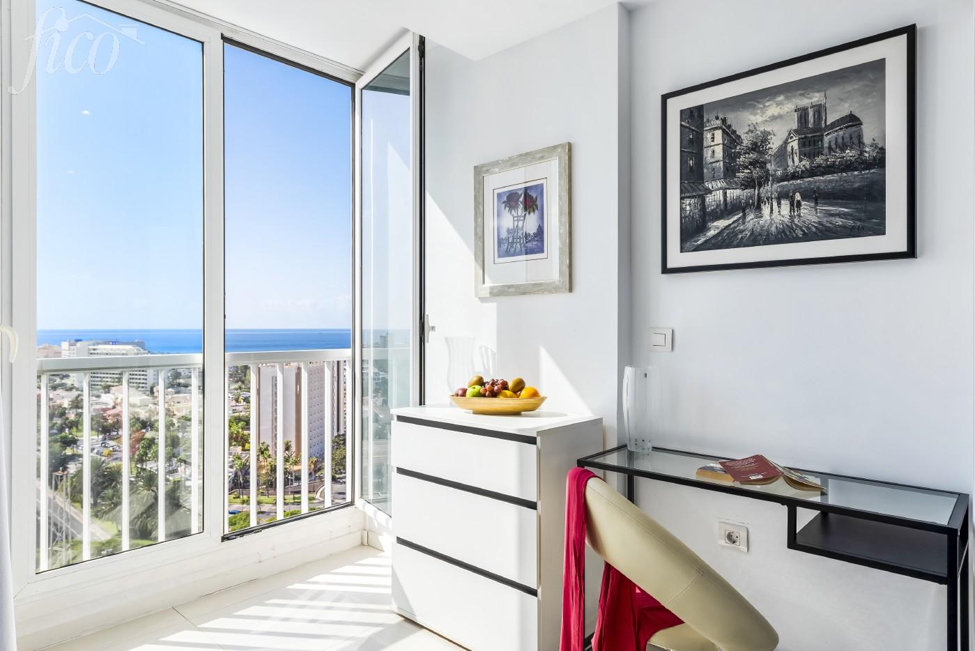 Tenerife - Playa de Las Américas 2