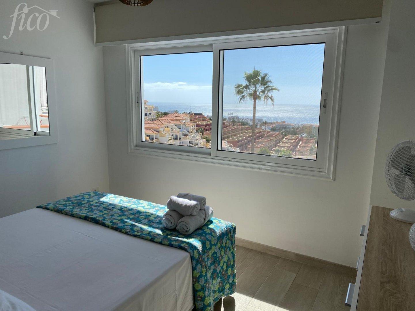 Tenerife - Costa Adeje, San Eugenio Alto 5