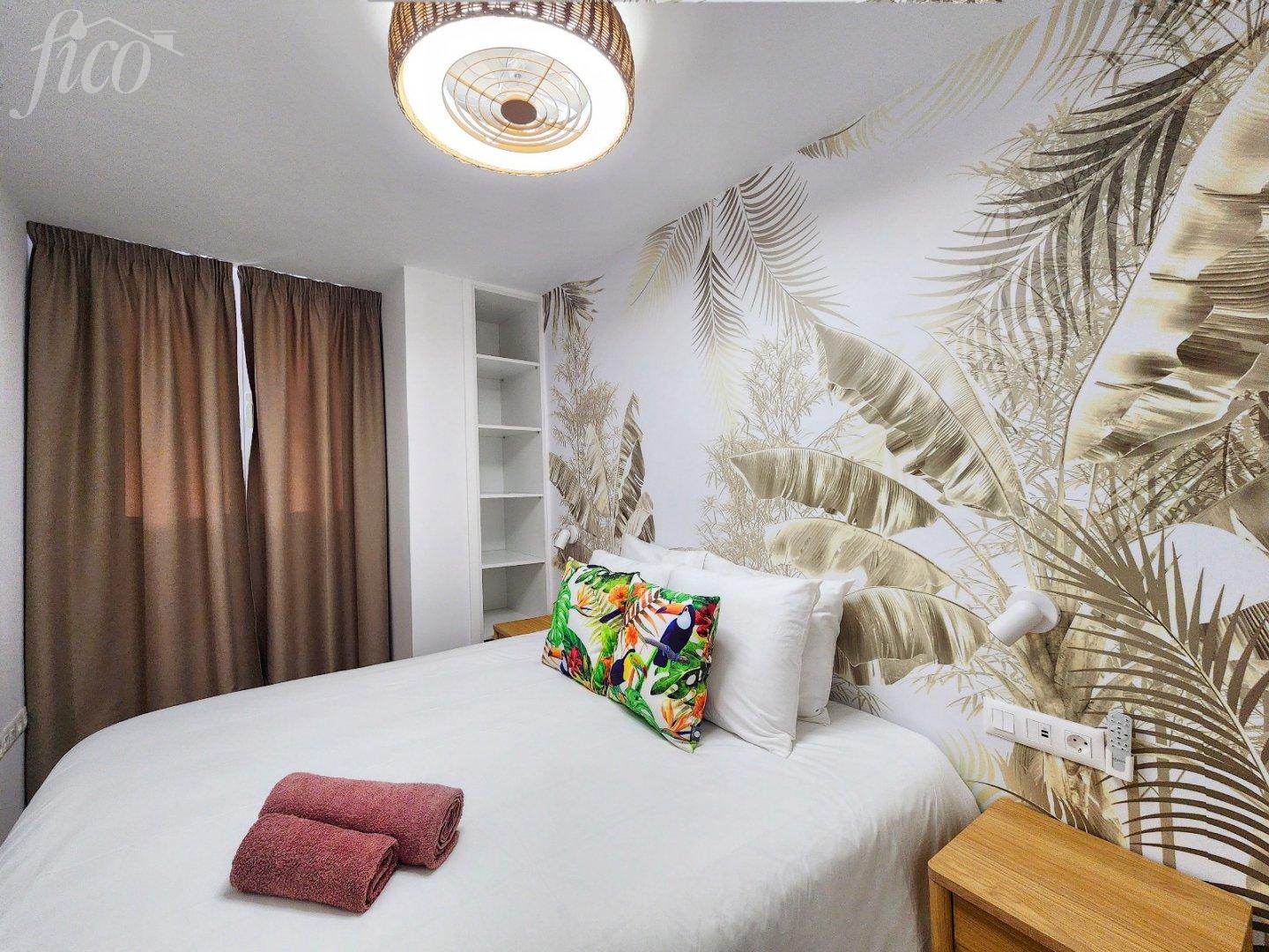 Tenerife - Playa de Las Américas 1