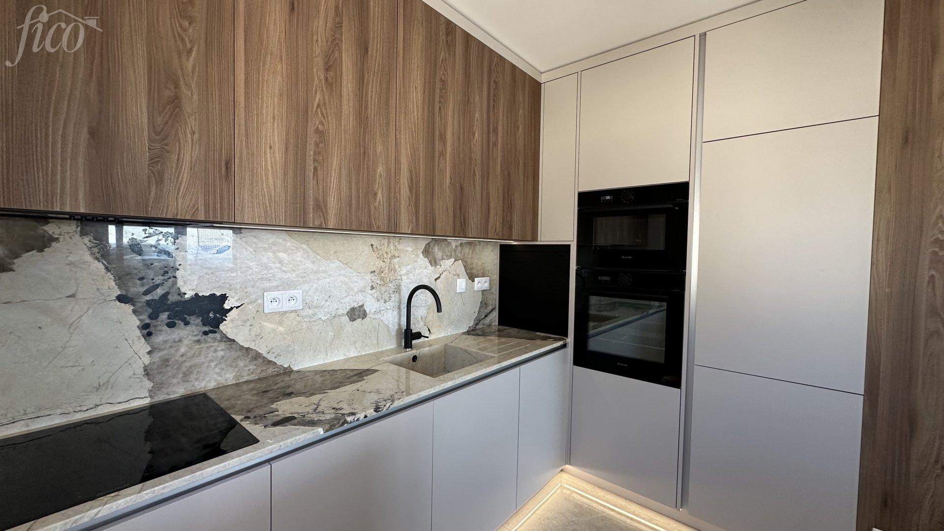 Rogoznica - Zečevo Rogozničko 1