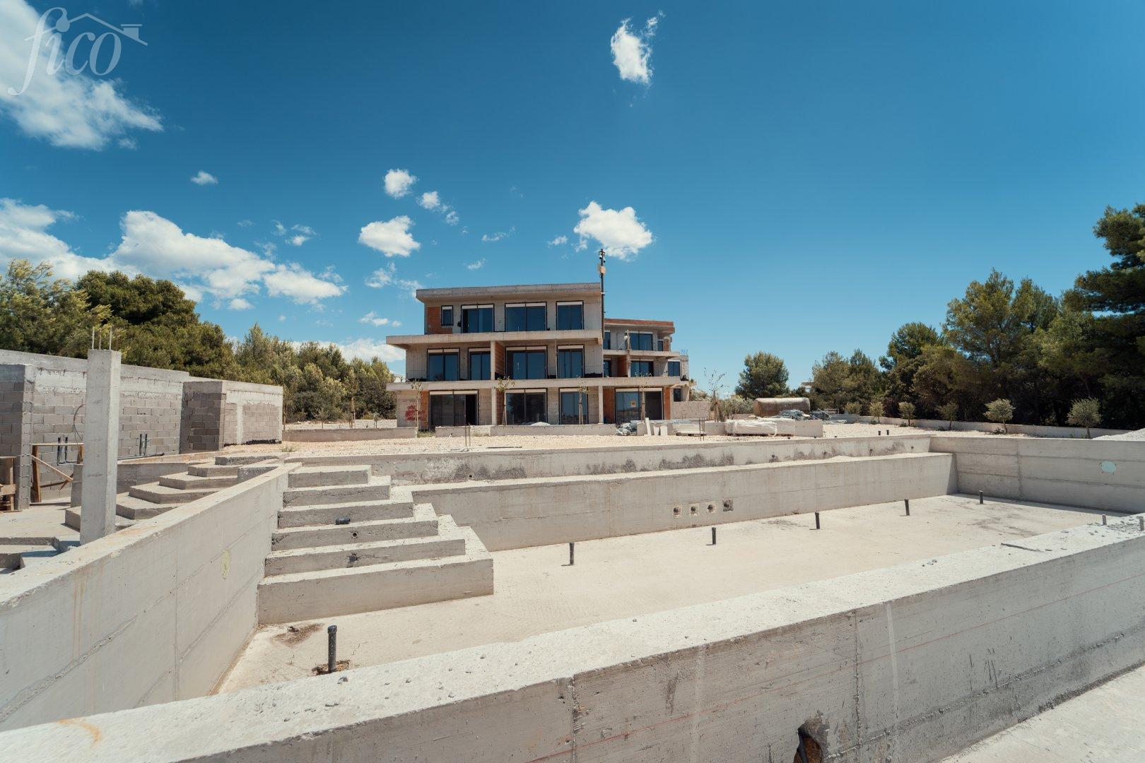 Trogirská riviéra - Sevid 4