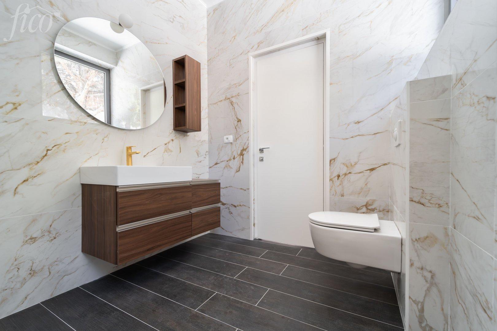 Trogirská riviéra - Sevid 2