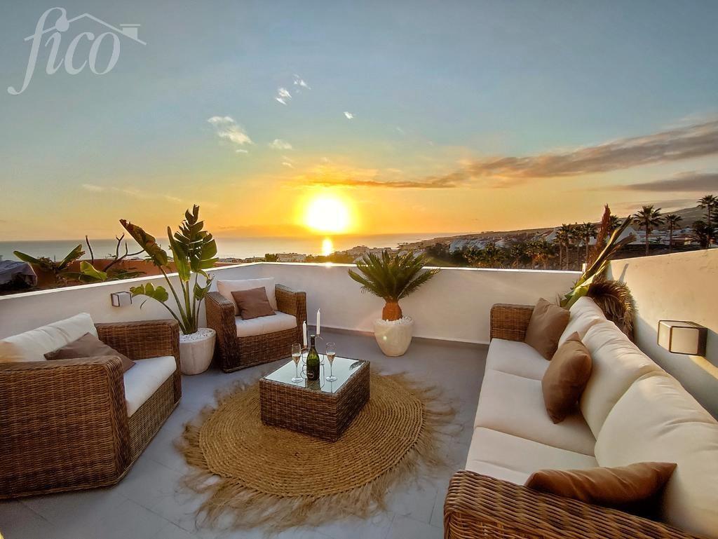 Tenerife - San Eugenio Alto, Adeje 0