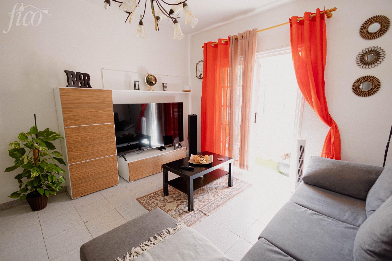 Pěkný byt 3+KK, 400 m od oceánu v Playa San Juan 0