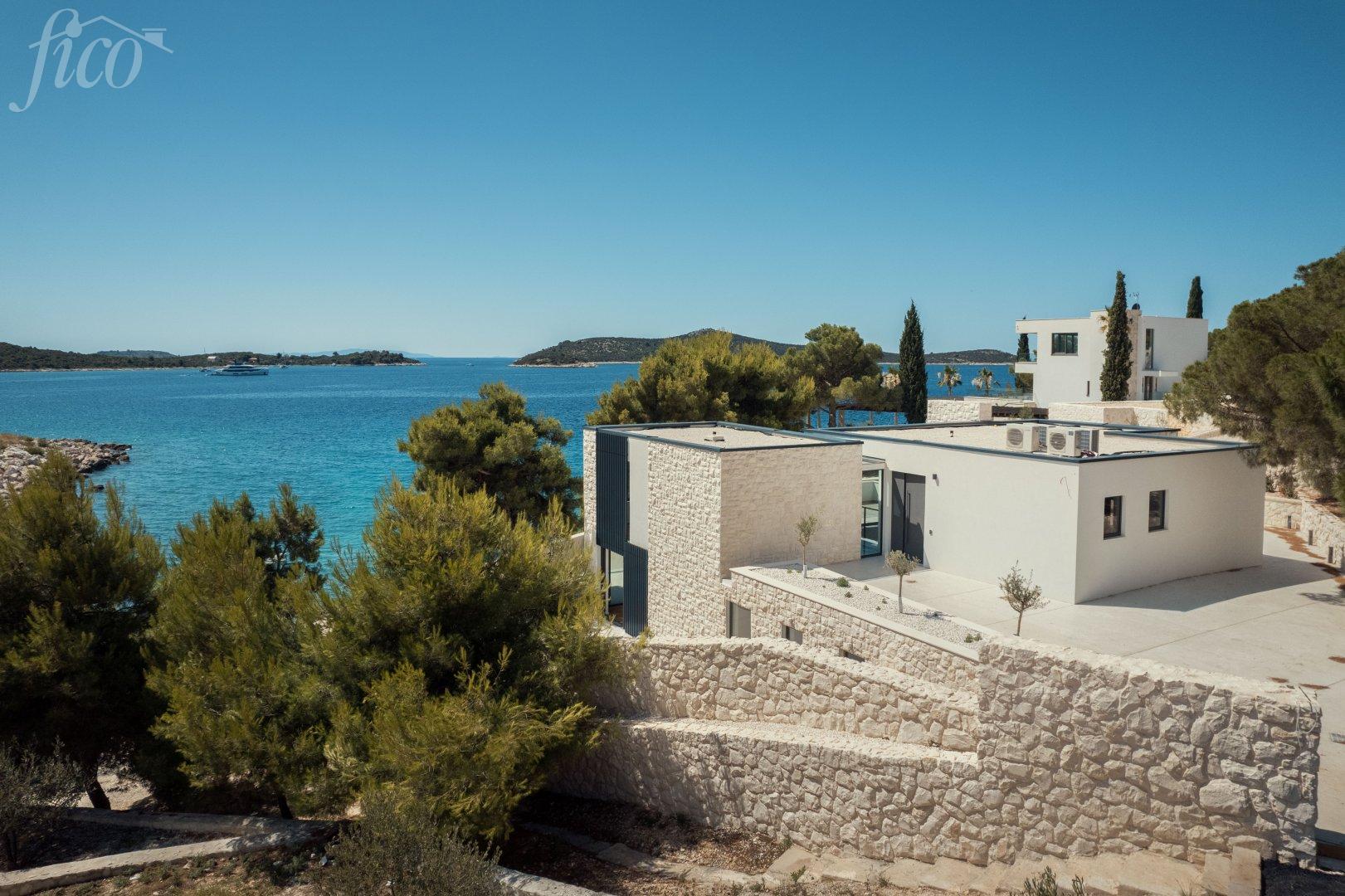 Trogirská riviéra - Sevid 0